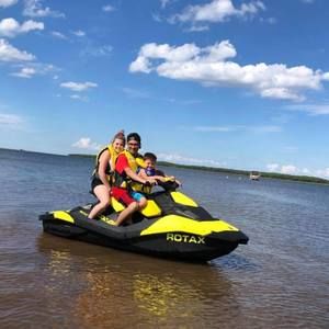 Meet your Posher, Brandon